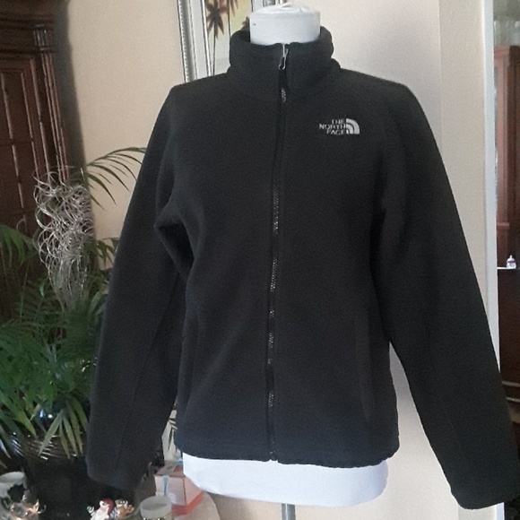 The North Face Jackets & Blazers - The North Face Jacket (women's)
